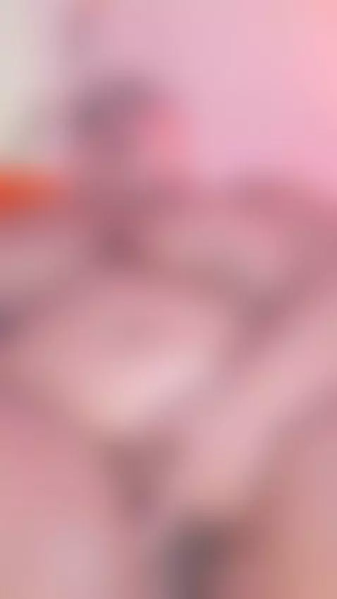 Warming up my fat pussy with my fingers before rubbing my fa... by hurrenmatt