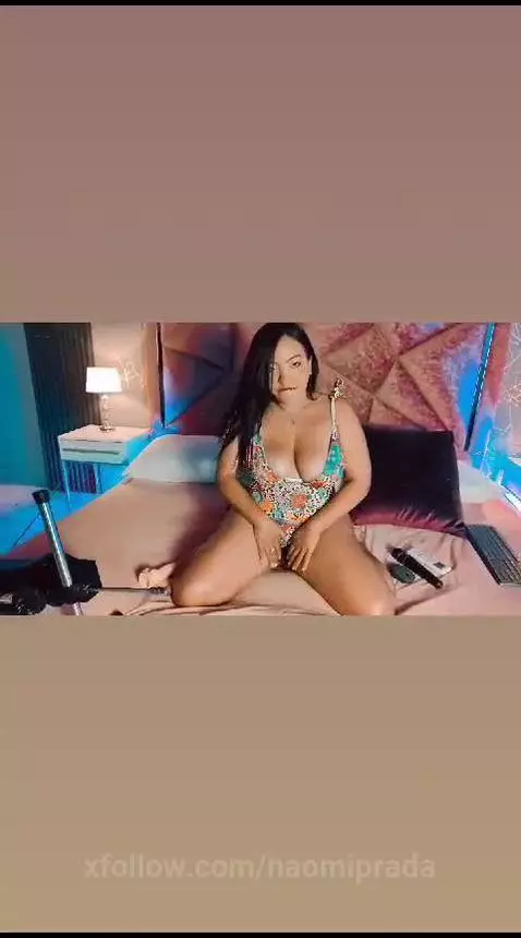 enjoying myself by naomiprada