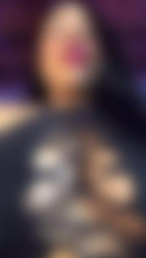 wanna play with my tits? by naomiprada