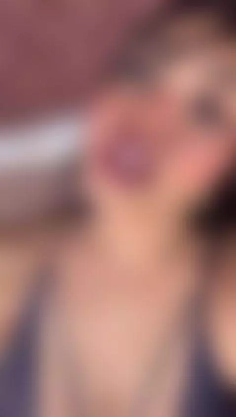 sing with me😈😈 by naomiprada