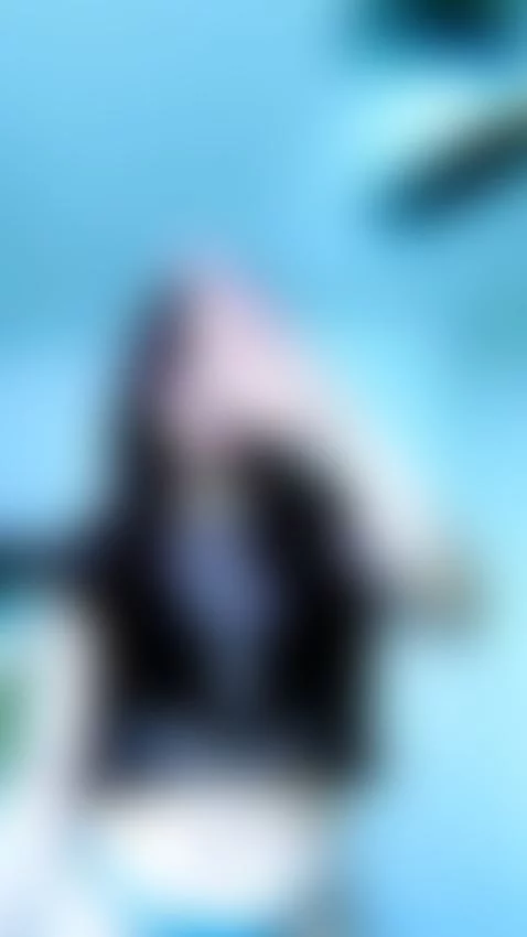 latina, teen18+ by minina-cattiva