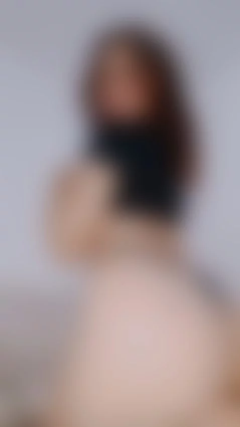 🍑 by minina-cattiva