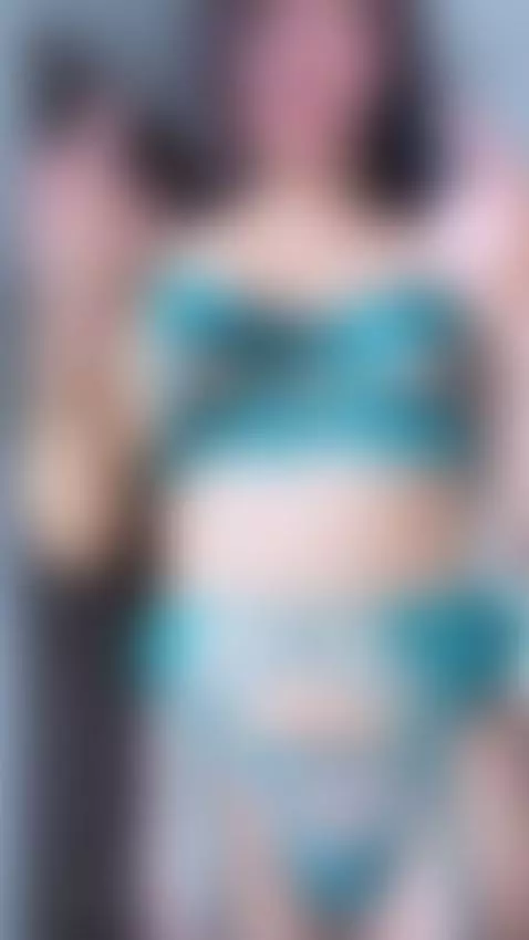 ya me sigues? ✨💛 by minina-cattiva