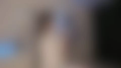 Elle wants to play by ellanirvana