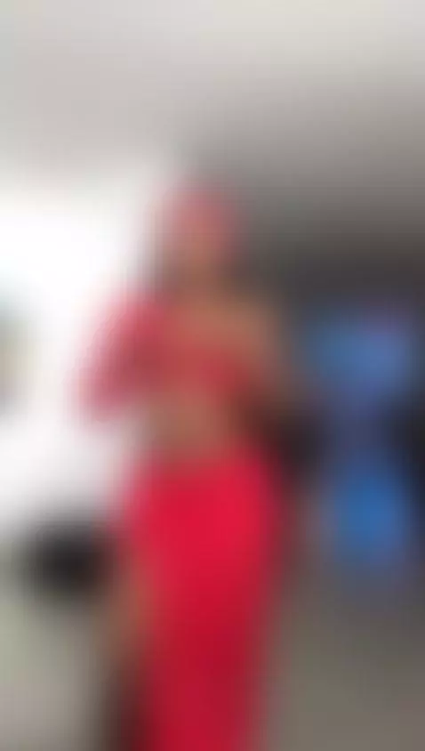 I love to dance !! Do you like ?? I'm online come to see me! by malu-horny