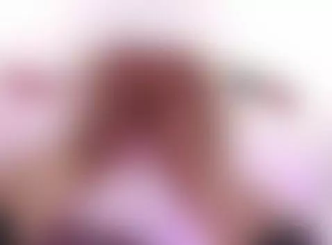 Zoom HOT en mi camel toe… ¿You dare to see it?”🍑🔥💦 by april-bowie