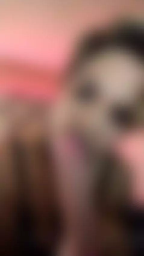 come and dominate this milf!!😈😏 by danna-veelez