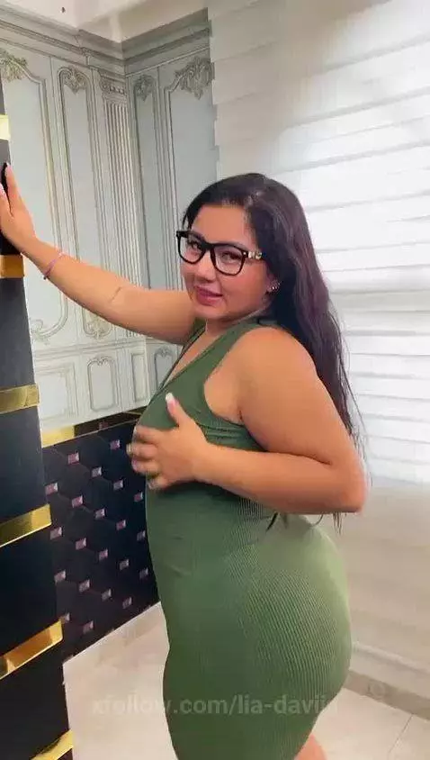 Come to my living room and play with this sexy Latina♥ by lia-daviis