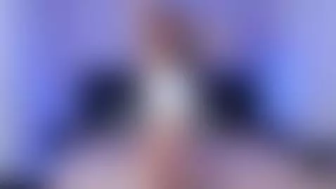 your beauty strong girl is online by katrin-1