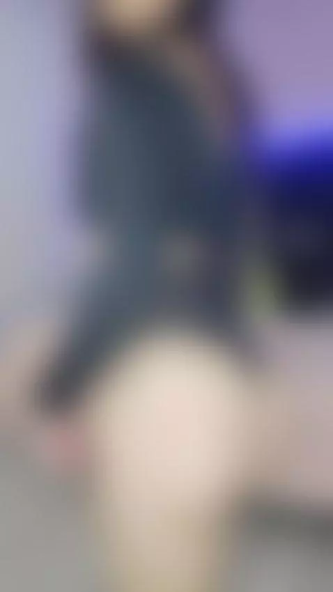 slide in my legs by katrin-1