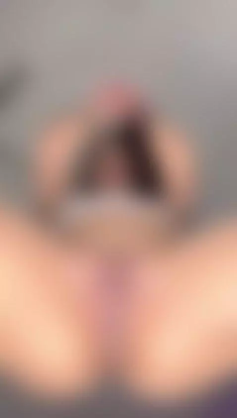 I wanna sit in your face by katrin-1