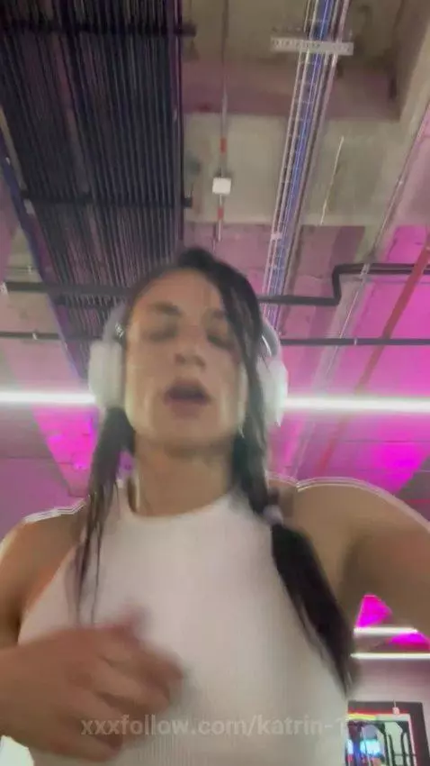 Moan in gmy or in your bed? by katrin-1