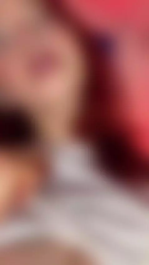 I'M BACK! Sexier and hotter than ever! ♥ by scolw