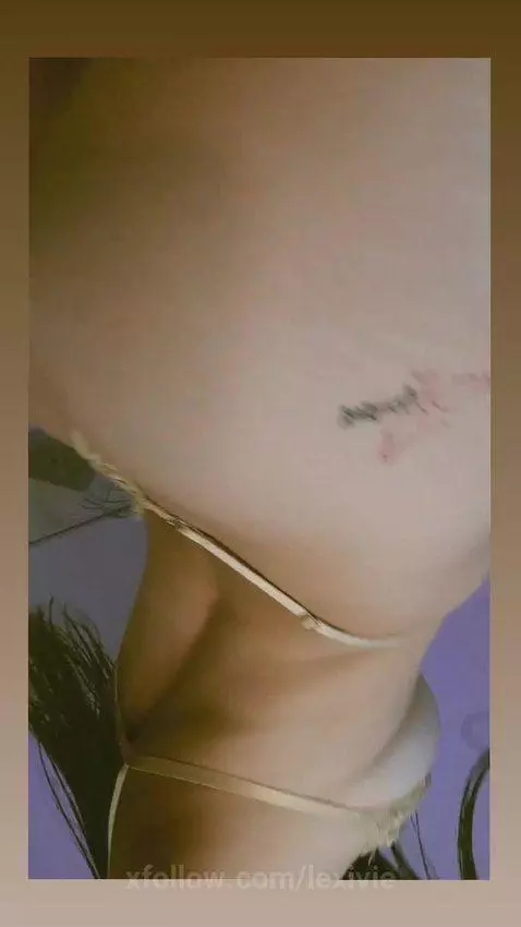 ass, lips by lexivie