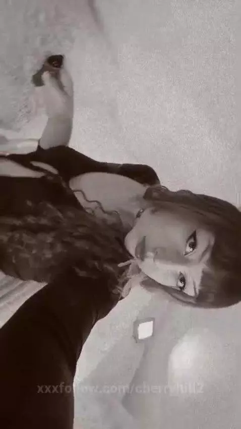 Hey honney! Are you enjoying the view? Well, I hope you real... by cherryhill2