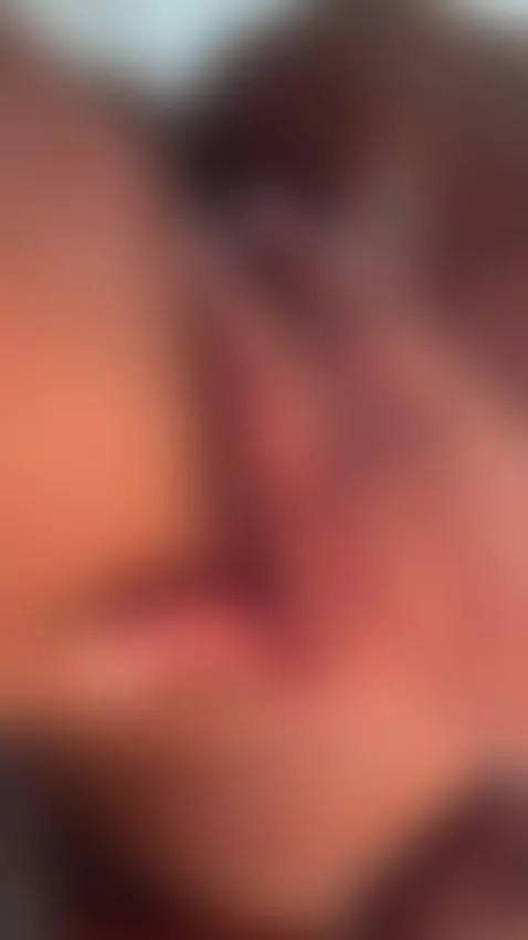 Thinking about your cock while I play with my wet pussy 💋 by veronicalodge23