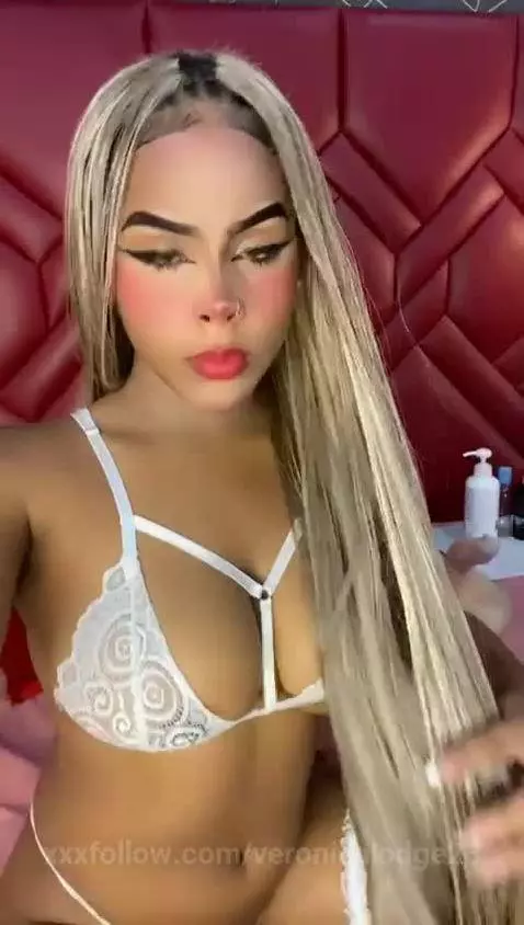 😭CAN U PUT OFF MY BRA?😭 by veronicalodge23