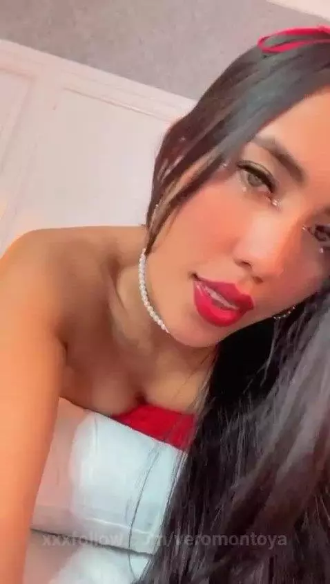 I WANT TO PUT MY TAIL BETWEEN YOUR FACE 🥵🫧 by veromontoya