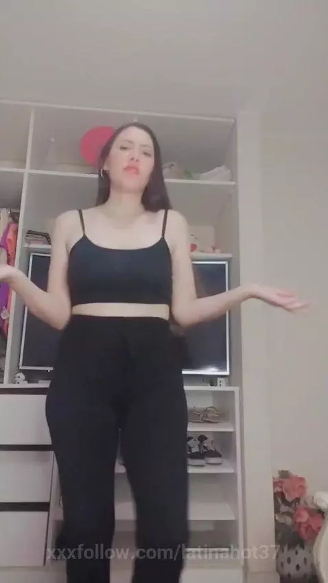 Pretty Girl Dancing by latinahot37