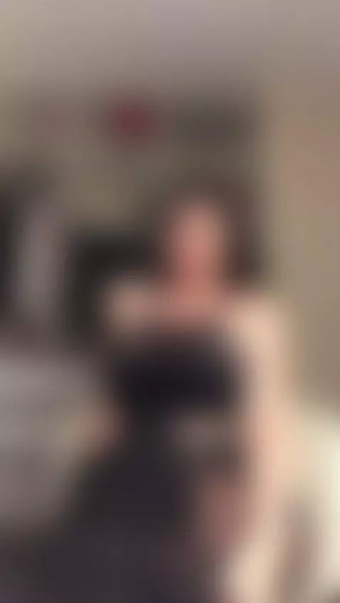 Latina Horny and Hot by latinahot37