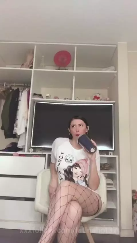 Girl with Juice Ass by latinahot37