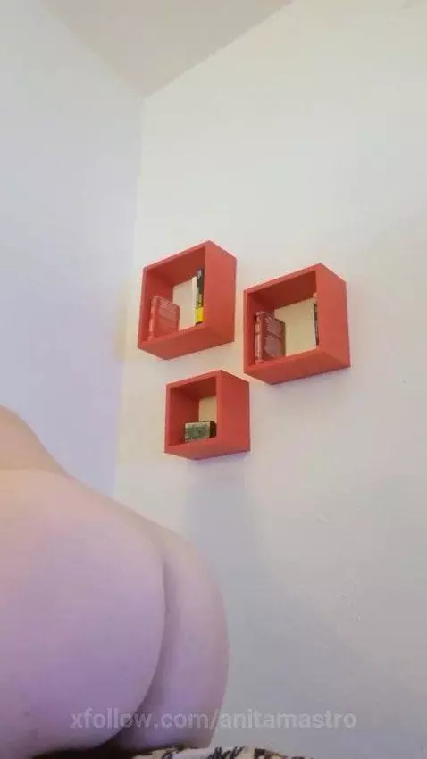 See how my big ass vibrates by anitamastro