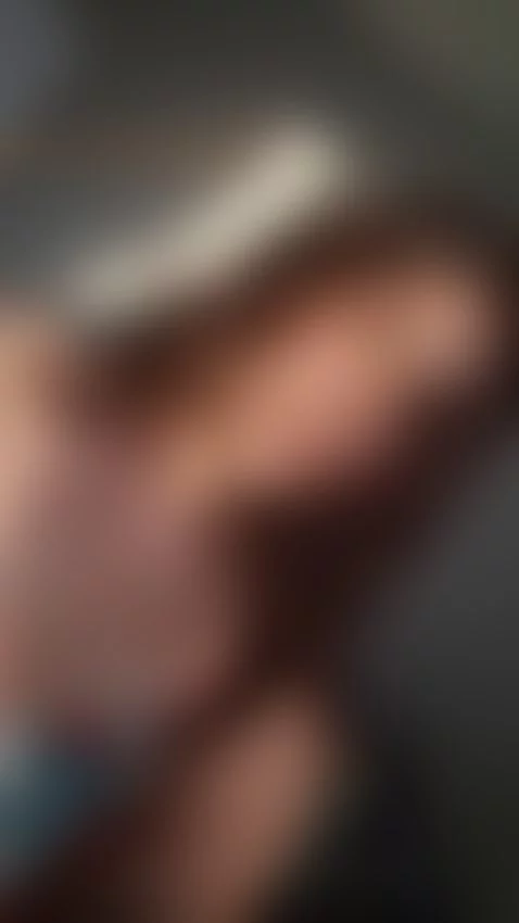 Follow me on camsoda, stripchat, and chaturate by alexamiler1