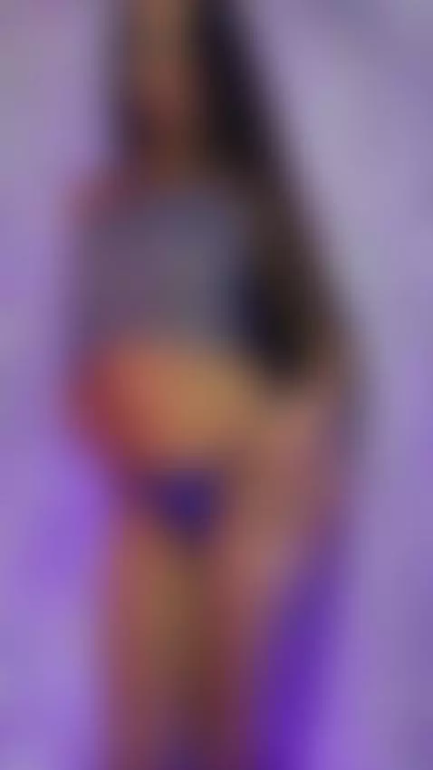 Come live a world of wonder with me😏
https://www.camsoda.com... by veronicamartin