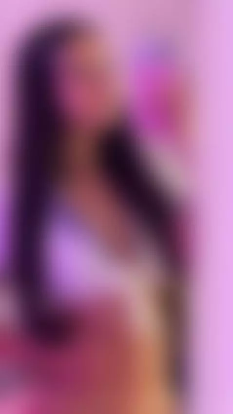 https://www.camsoda.com/veronicamartin by veronicamartin