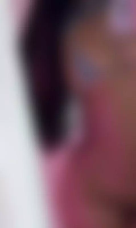 https://www.camsoda.com/veronicamartin   you and me in the d... by veronicamartin