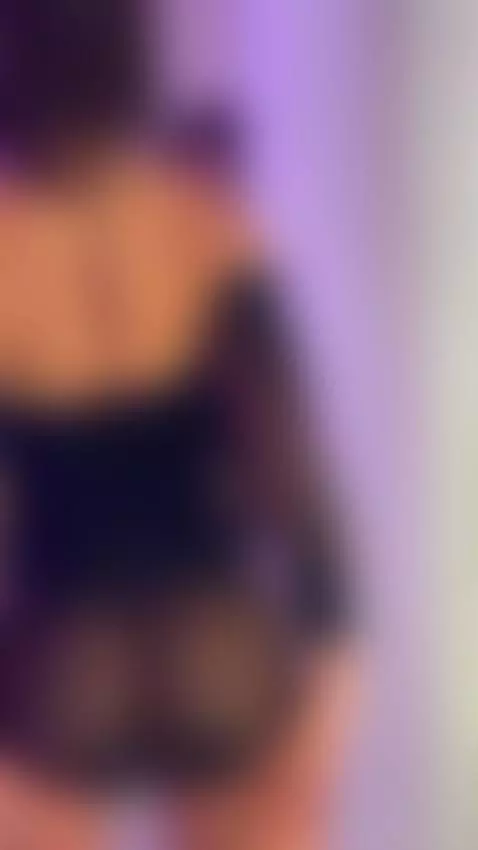 https://www.camsoda.com/es/veronicamartin   Wait for me outs... by veronicamartin