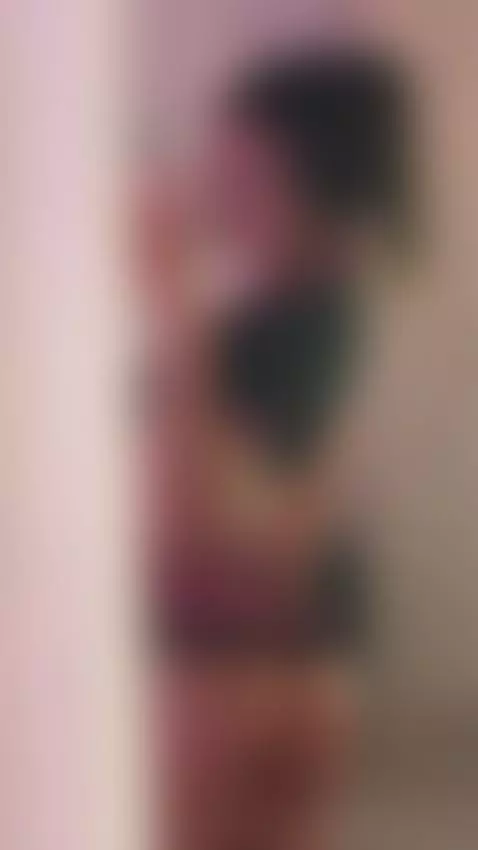https://www.camsoda.com/veronicamartin?id=veronicamartin   D... by veronicamartin