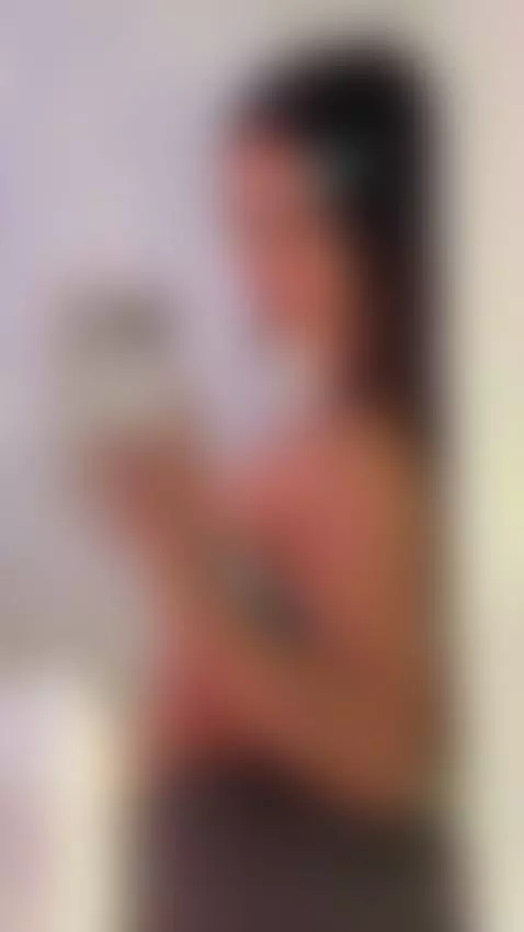 https://www.camsoda.com/veronicamartin?id=veronicamartin
 A ... by veronicamartin