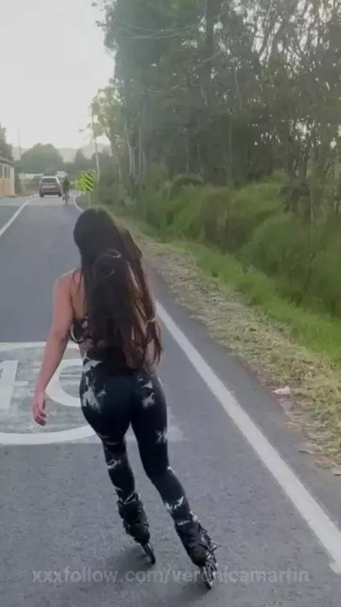 I love skating... by veronicamartin