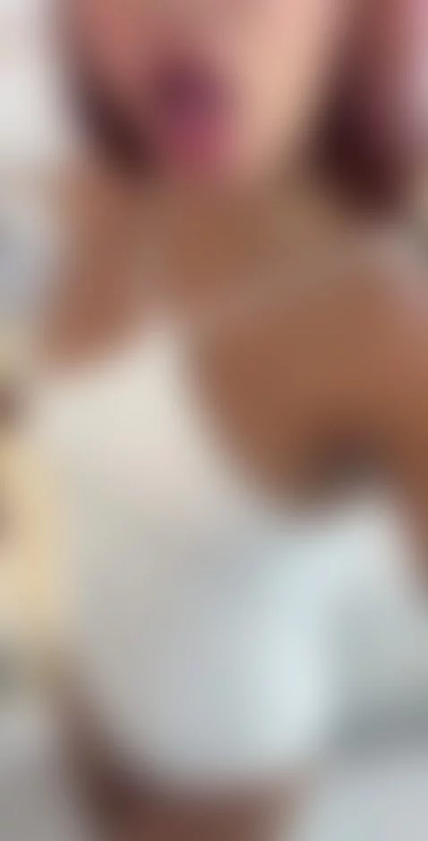 welcome to my room by sofyarey