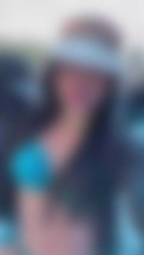 clearing my mind 🩵💙 by kaylarossii