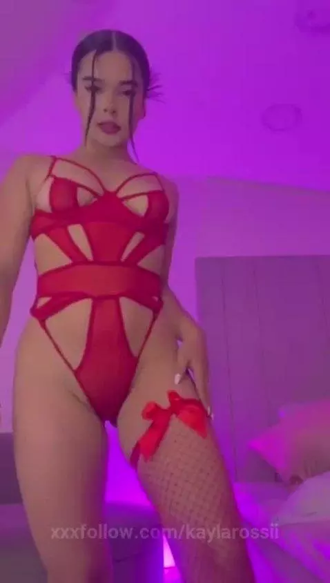 The devil wears red😈 by kaylarossii