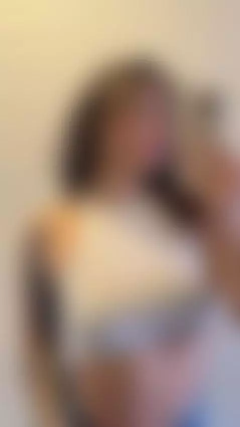 Blonde that is not forgotten... by gia-ross