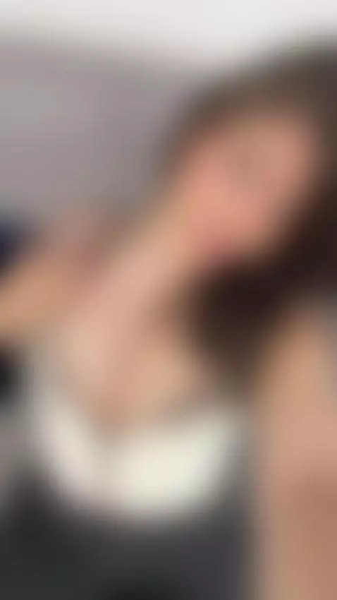 Blonde, tattooed and difficult to forget by gia-ross