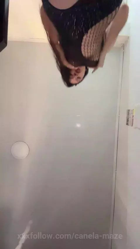 🫠🫠 by canela-maze