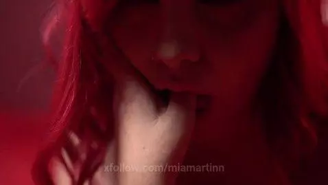 In Runs through my body by miamartinn