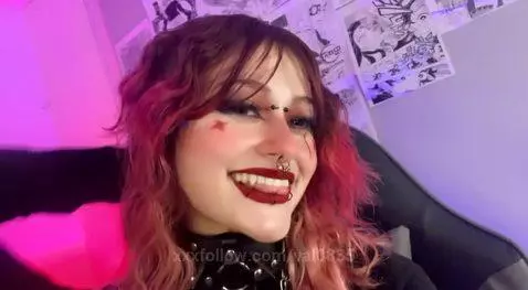 dis u like my corset? by val0835