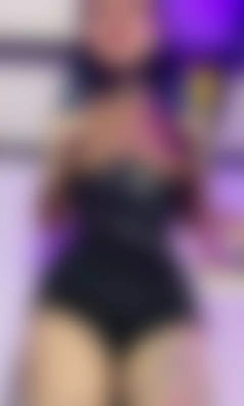 New set with corset. Wanna see me getting tight and naked? g... by val0835