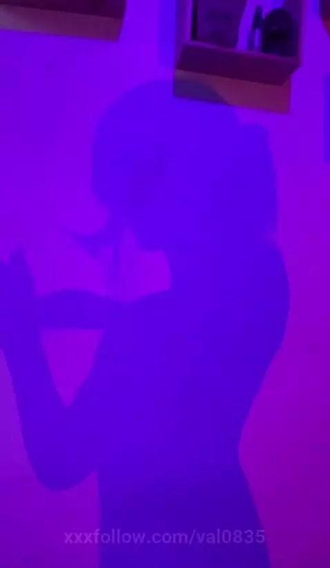 come have fun with my body by val0835