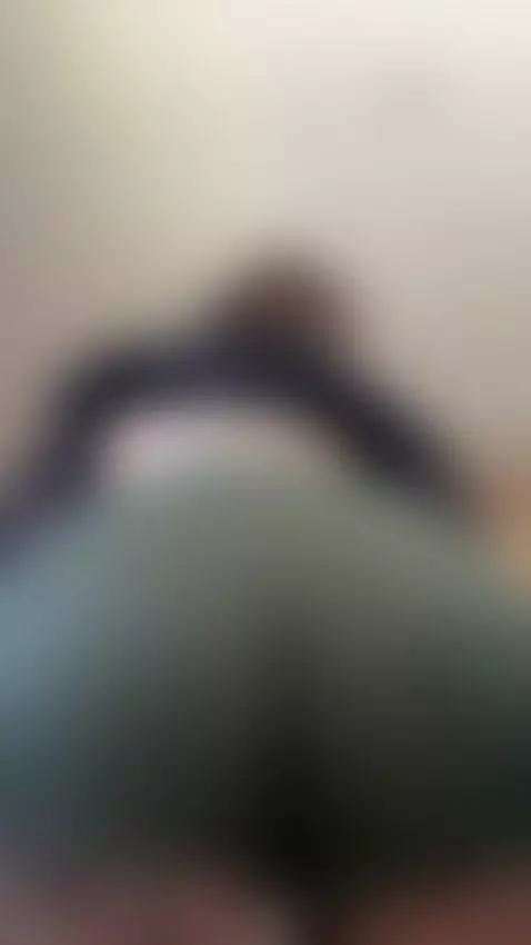 twerking for u in only and fansly 8$ by val0835
