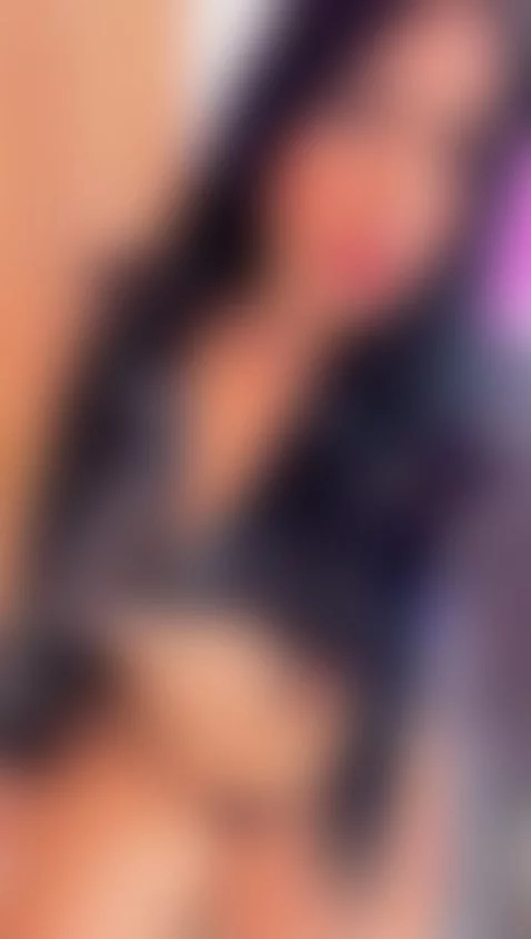 I am online ♥ do you wanna see me? by susan-zc