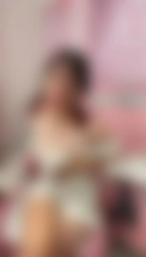 Hello on line by lizzydavis