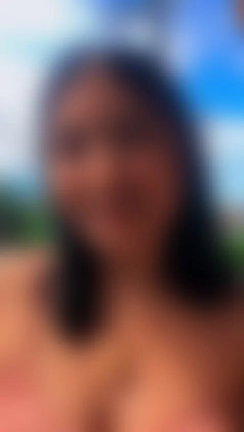 Walk my body I give you permission 👅🥵 by alissoncolliinss