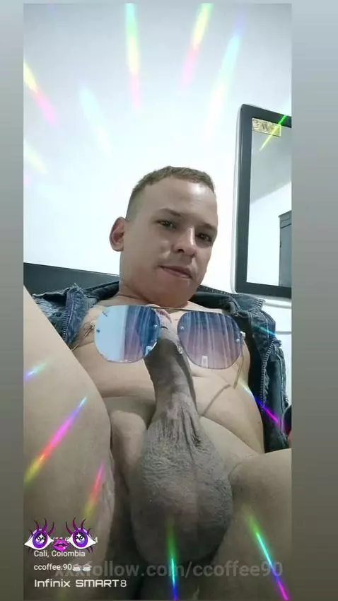 muuuaaaa😘😘🇨🇴☕🍼💦🍆😉🔞😈🧿 by ccoffee90