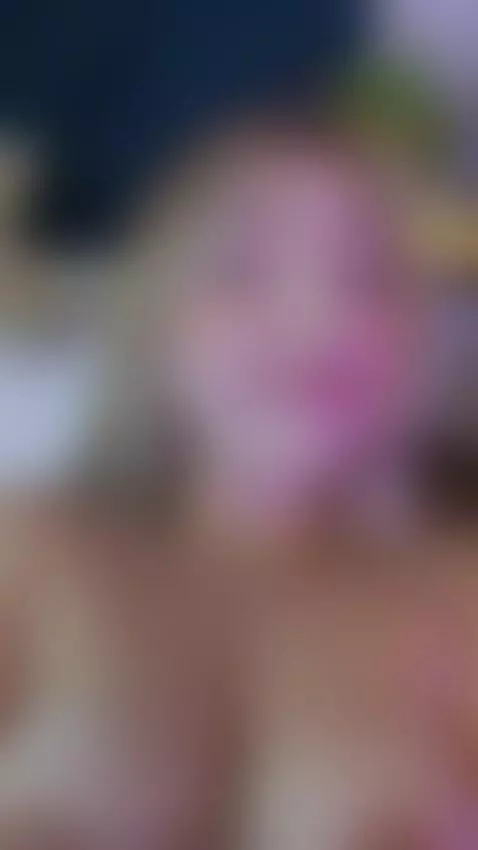 fuck me hard my pussy with the machine...🤤 by mollycruz